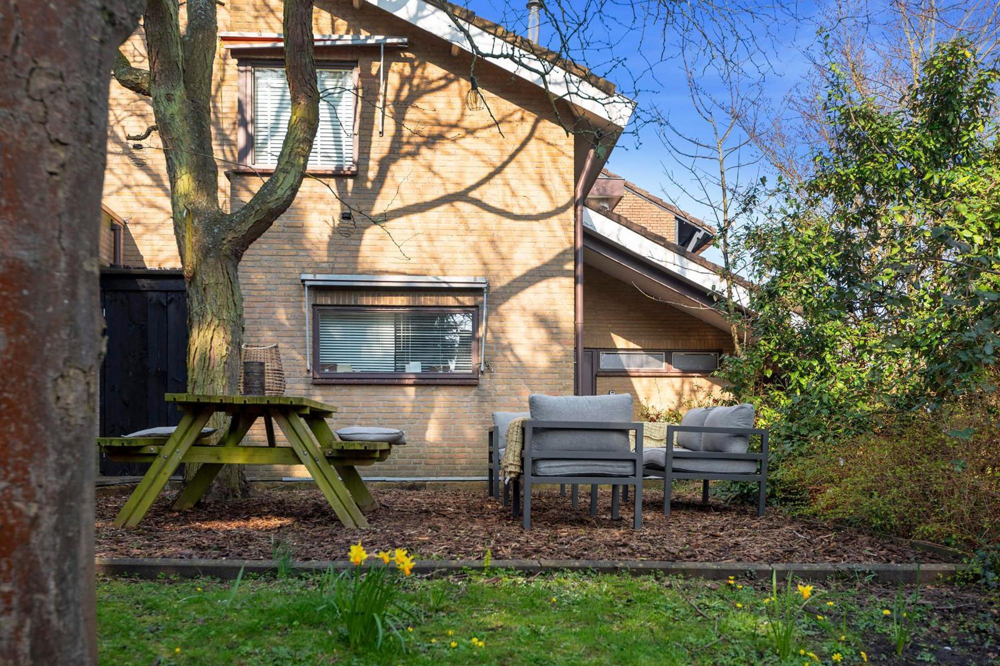 Vakantiehuis Casa With Free Parking And Garden